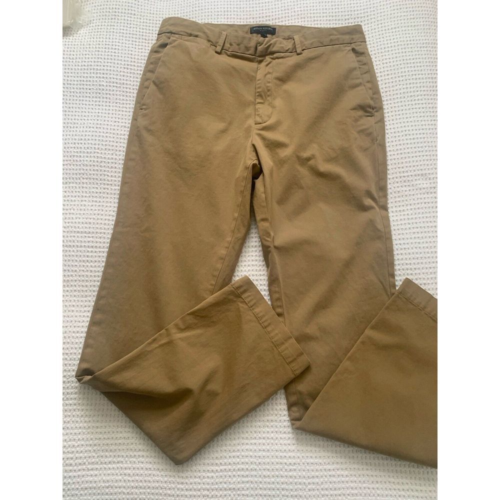 Banana Republic SlimFit Tan Chinos Men's Size 34 X 34